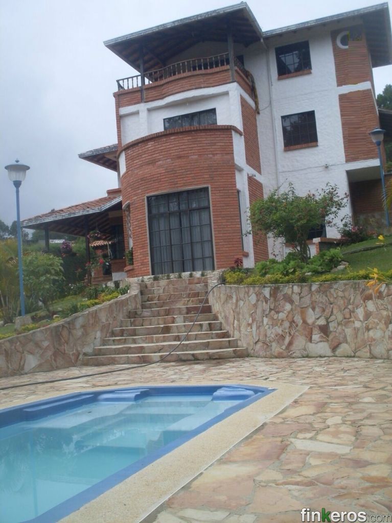 Finca La Esperanza en Los Santos - Finca en Agua de Dios, Cundinamarca